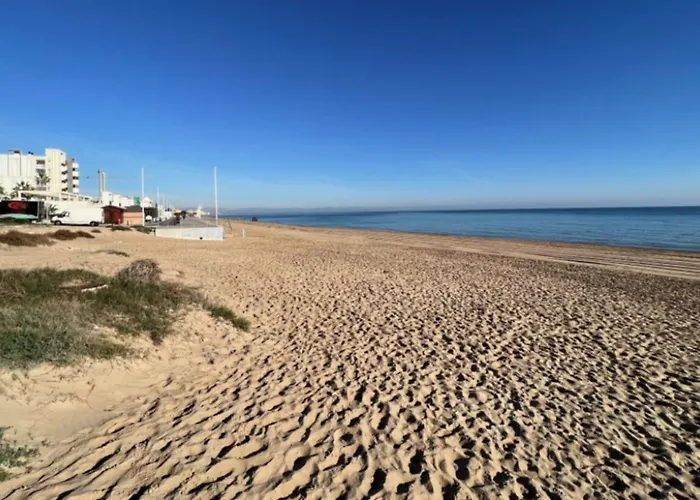 Charming 3-bedroom House With Shared Pool In Punta Prima, Torrevieja Dom wakacyjny Alicante
