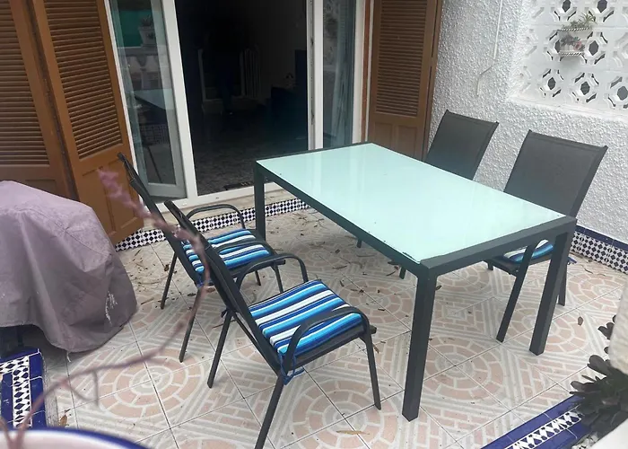 Charming 3-bedroom House With Shared Pool In Punta Prima, Torrevieja * Alicante